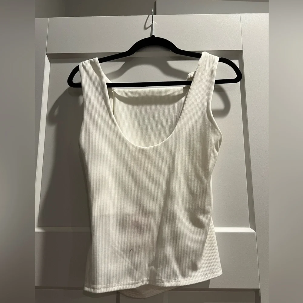 Entro Cream Ribbed Top - Picture 2 of 3